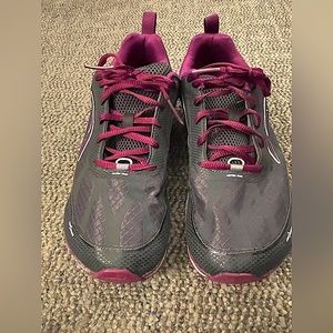 Altra Superior 3.5 Women’s 10 *LIKE NEW* Foot shape Zero drop hike trail run